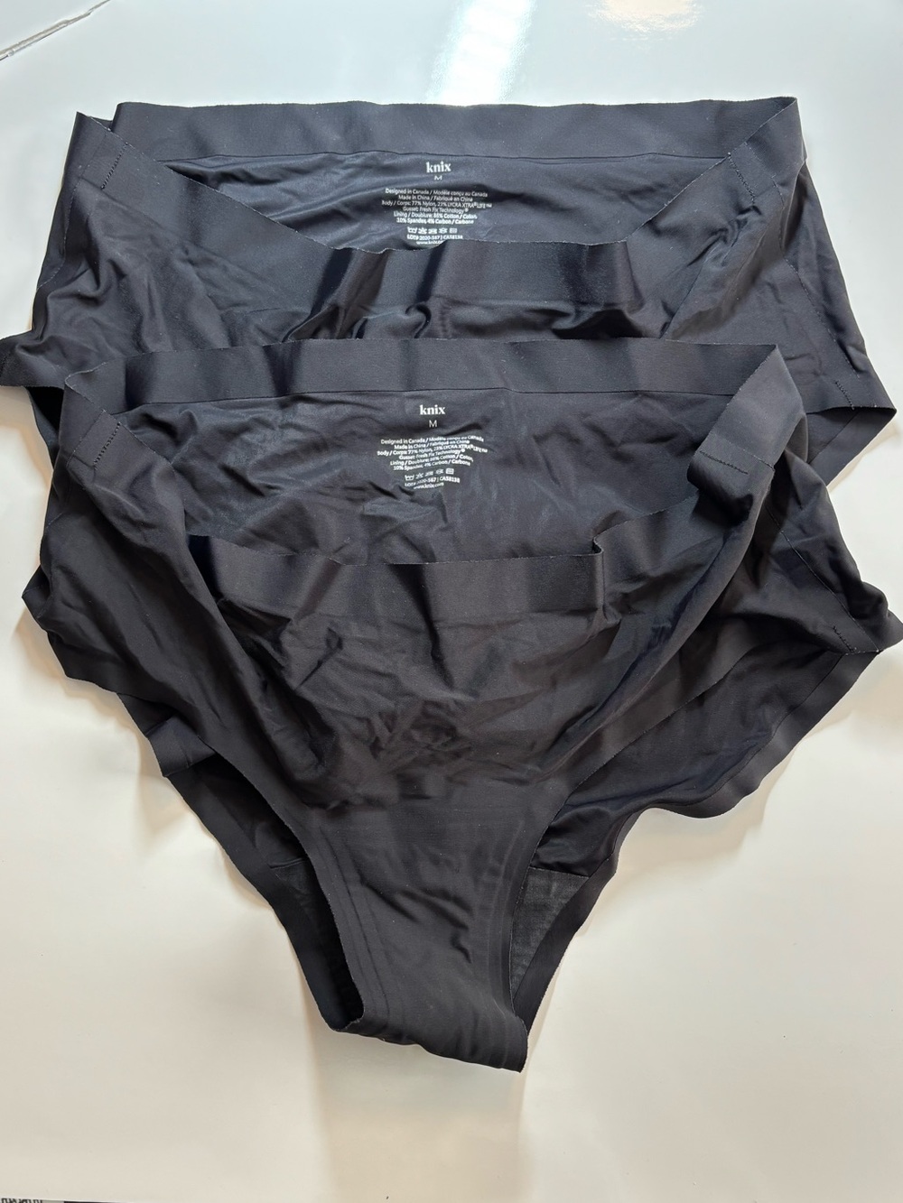 Knix period underwear black never been worn - 2 Pack